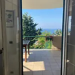 Kefaview Apartment